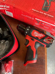 Milwaukee M12 12V 3/8 in. Drill Kit TWO 1.5Ah Batteries Charger & Bag 2407-22 Q476X9