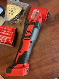 ONLY SANDING ACCESSORIES Milwaukee M18 18V Oscillating Multi-Tool (Tool Only) 2626-20 Q475X9