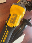 NO GRINDING WHEEL USED Dewalt 20V FLEXVOLT ADVANTAGE 4.5 - 5 in. Angle Grinder (Tool Only) Q454X74