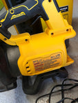 USED Dewalt 20V XR 125 MPH 450 CFM Blower Kit ONE 5Ah Battery & Charger DCBL722P1 Q480X5