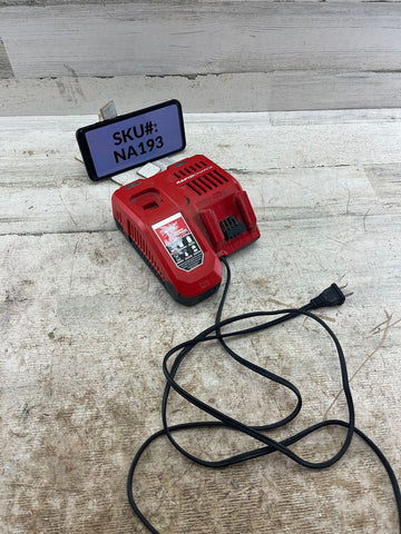 USED Milwaukee M12 & M18 12-Volt/18-Volt Multi-Voltage Rapid Battery Charger 