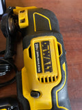 QUICK CONNECT BLADES ONLY USED Dewalt ATOMIC 20V Multi Tool Kit ONE 2Ah Battery DCS354D1 Q489X3