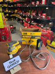 USED Dewalt 3 Amp Corded 5 in. Variable Speed Random Orbital Sander DWE6423 Q490X20