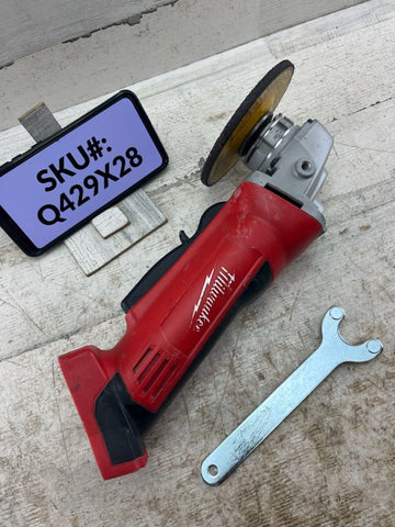 NO GUARD NO HANDLE USED Milwaukee M18 18V 4-1/2 in. 5 in. Grinder (Tool Only)