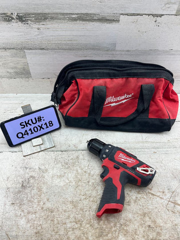 USED Milwaukee M12 12V Cordless 3/8 in. Drill (Tool Only) & Bag