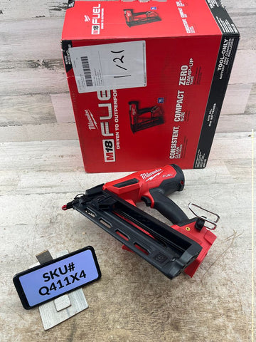LIGHTLY USED Milwaukee M18 FUEL 18V Gen II 16-Gauge Angled Finish Nailer (Tool Only)