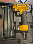 Dewalt Pneumatic 18-Gauge Brad Nailer DWFP12233 Q462X10