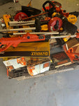 AS IS TOOL PALLET Dewalt/Black & Decker Trimmers Edgers Chainsaws Hedge Trimmer Augers Lot Q456X34